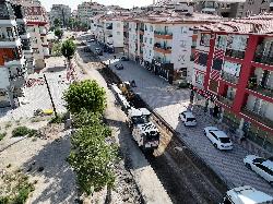 KARAKAYIŞ CADDESİ’NDE GÜVENLİ ULAŞIM İÇİN DÖNÜŞÜM BAŞLADI