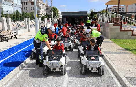 TRAFİK EĞİTİM PARKI VE TABİAT MEKTEBİ’NDE YENİ DÖNEM BAŞLADI