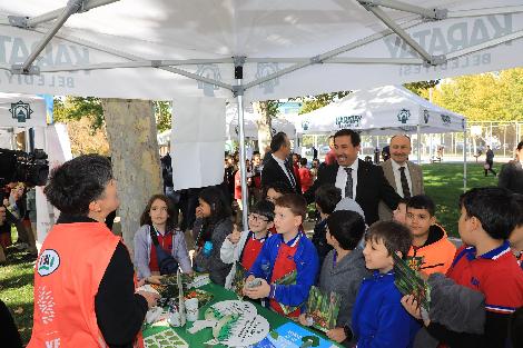 HASAN KILCA “ORMAN VE SU FARKINDALIĞI” ETKİNLİĞİNDE ÖĞRENCİLERLE BİR ARAYA GELDİ