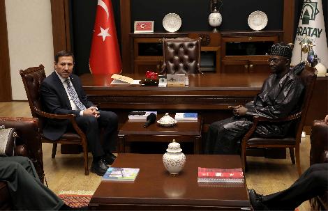 SENEGAL ANKARA BÜYÜKELÇİSİ DİOP’TAN BAŞKAN KILCA’YA ZİYARET