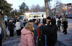 ŞEB-İ ARUS’A ÖZEL ÇORBA İKRAMI