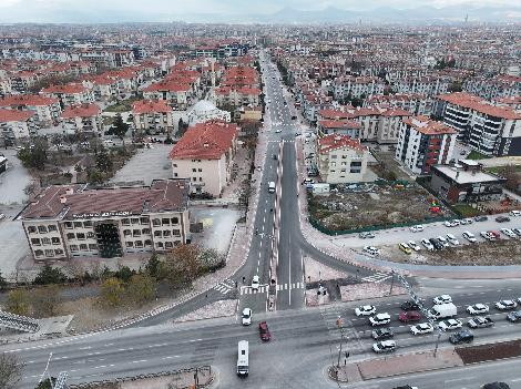 KÜÇÜKKUMKÖPRÜ CADDESİ’NDE SICAK ASFALT ÇALIŞMASI TAMAMLANDI