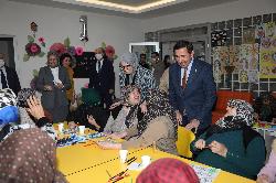 AK PARTİ GENEL BAŞKAN YARDIMCISI BELGİN UYGUR ALZHEIMER GÜNDÜZ YAŞAM MERKEZİ’Nİ ZİYARET ETTİ