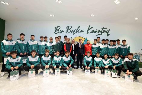 ŞAMPİYON SPORCULARDAN BAŞKAN KILCA’YA ZİYARET