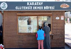 VATANDAŞ ATIĞINI GETİRİYOR, PUANLAR SAĞLIKLI EKMEĞE DÖNÜŞÜYOR