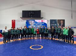 YILDIZ GÜREŞÇİLER TÜRKİYE İKİNCİLİĞİNİ KONYA’YA GETİRDİ