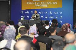 “EVLİLİK VE AİLE GELİŞİM AKADEMİSİ”DÖRDÜNCÜ OTURUMUYLA DEVAM ETTİ